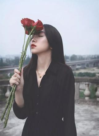 奥特，突如其来的穿越